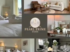 Modern House with four BR two parking bays in Bolton