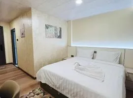 8 Tranquil Luxury Minimalist Rooms at Lunar Lodge - Eco Valley Retreat 豐之谷