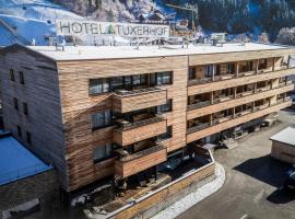 Aktivhotel Tuxerhof, hotel v destinaci Zell am Ziller