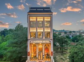 Hotel Marrion، فندق 4 نجوم في أمريتسار
