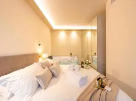 Jacuzzi Luxury 2-Bedroom Apartment Iseo Piazza Garibaldi - Terrace & AC