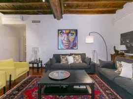 Pantheon Palazzo Nari