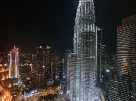 Sky Suites Luxury apartment by KL