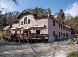 U báby Šubrový, Hotel in Kokořín