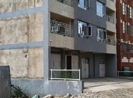 Rosslyn Suites, ξενοδοχείο με πάρκινγκ σε Gatunga