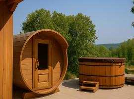 Les balcons de Cuttura 2 & SPA chez Ô JurassiK、Cutturaのホテル