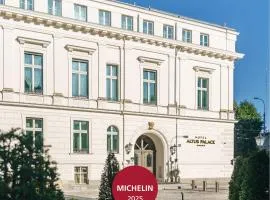 Hotel Altus Palace - Destigo Hotels