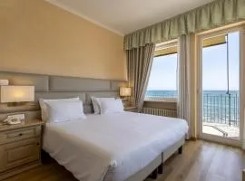 B&B HOTEL Diano Marina Palace