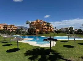 Los Granados Stunning 2 Bed Beach Apartment