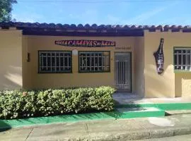 Guacamayas del Mar
