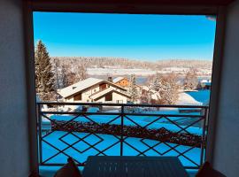 La Gentiane bleue, vue lac Saint Point, hôtel à Malbuisson