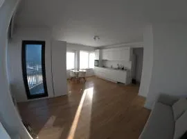 Bright City Studio - Zurenborg Tower, Antwerp