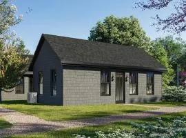 Witch Hazel - Upscale 2 Bedroom Villa at Petite Acres