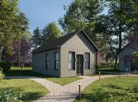 Bellflower - Cozy One Bedroom Villa at Petite Acres