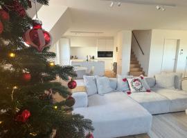 IndigoBoathouse - Luxury Duplex Nieuwpoort Jachthaven, hotel i Nieuwpoort