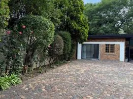 Tambo Touchdown Suites