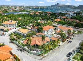 Villa Verde · Pool · Guesthouse · Ping Pong, hotel in Jan Thiel