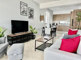 Bright & cozy apartment in Livadia, hotel que aceita pets em Livadhia