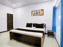 Hotel O Devki Garden