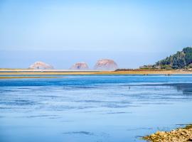 Netarts Bungalow, hotel in Netarts