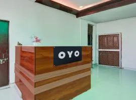 Hotel O Om Kaar Nath athithi newas