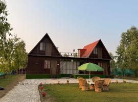 Amangarh Corbett Farmstay，位于Rehar的农家乐