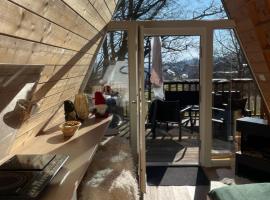 NEW! Glamping House with new hot tub and sauna- Hisa oddiha UPDATED DECEMBER 2025, hotel v destinaci Šmarješke Toplice