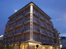 Hotel Arcade