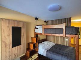 Hornpeak, apartment on the slopes of Cielo Alto, Cervinia، فندق في فالتورنيتش