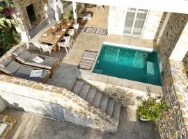 Gialova Hills - Luxury Villa with Private Pool, Garden & Seaview