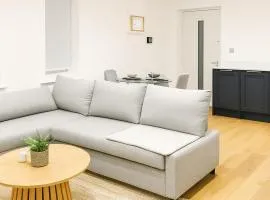 2 Bedroom Central Reading - RG1 Highgrove Mews