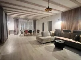 Garden Retreat Keyhouse