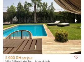 Villa piscine privée à Marrakech, hotel v destinaci Douar Soukkane