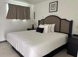 Holiday Isles Resort, hotel in St Pete Beach