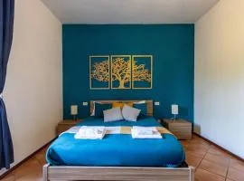 Golden Tree - Castelletto Ticino - Private Garage - WiFi