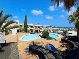 Casa del Amor Lanzarote, готель у місті Тіас