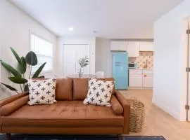 Welcome to The Juni-The Streets