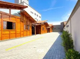 ASA | Chalés Vô Luiz | 2QT | Ar Cond. | Churrasqueira | Próx. à Praia