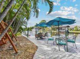 4BR 2-5BA Waterfront Oasis w Pool and Dock