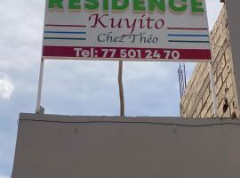 Residence Kuyito 2 Chez Théo Kaolack,Kahone, hotel v destinaci Kaolack