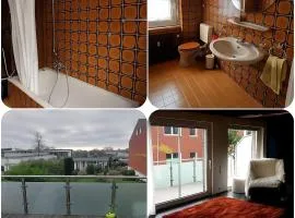 Wohnung mit Balkon & Parkplatz, 10 Min zum Zentrum