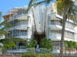 Apartamento en Rodadero - Playa Salguero - frente al mar