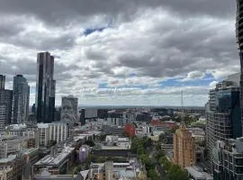 Monthly 2B Apt near Mel Central Chinatown