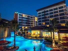 Beautiful Pool View Studio in Kata