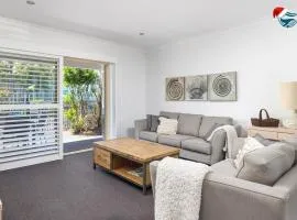 Oaks Pacific Blue Pool spa more in complex