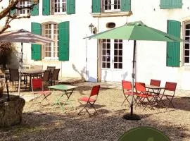 Logis De Chenac Chambres Et Table