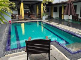 Eros Hotel Villa Green View, ξενοδοχείο σε Unawatuna