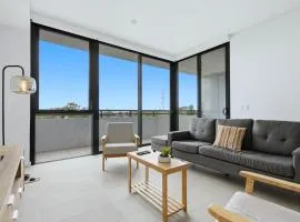 Cozy 2BR APT at Near Olympic Park