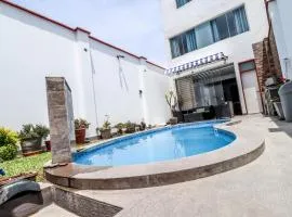 Cerro Azul Alojamiento