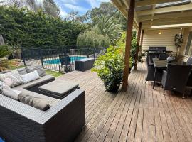 Ukiyo Coastal Retreat, hotel i Fingal